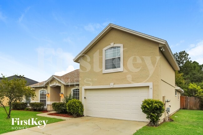 Building Photo - 2447 Royal Pointe Dr