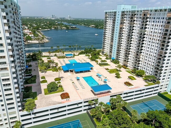Building Photo - 1201 S Ocean Dr