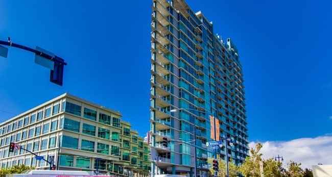 Building Exterior - 1080 Park Blvd