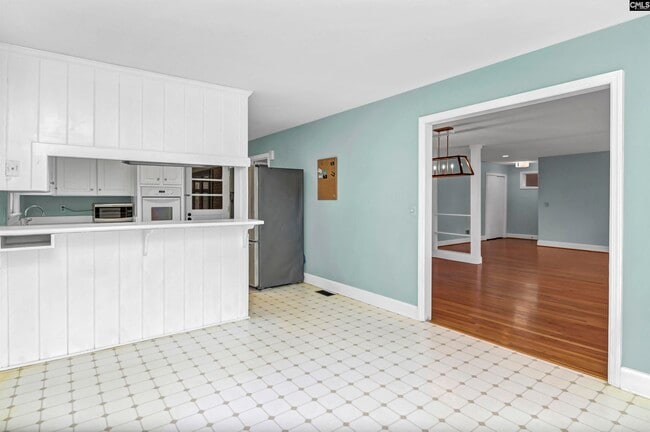 Building Photo - 1808 York Dr