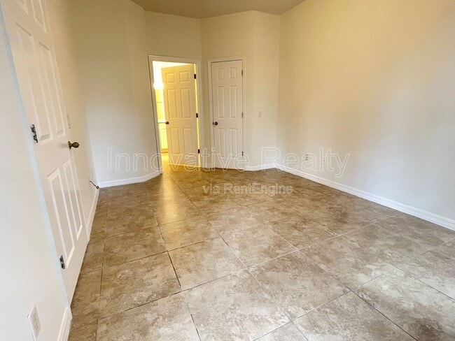 Building Photo - 2482 Temple Grove Ln