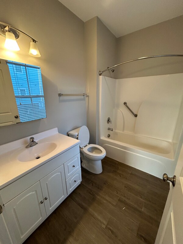 Building Photo - 109 Hanover St