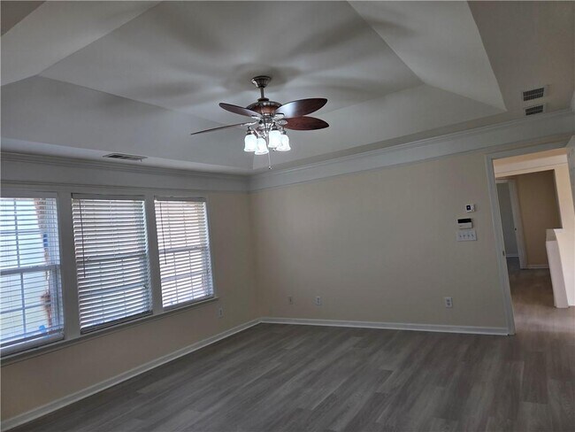 Building Photo - 8155 Cavendish Pl