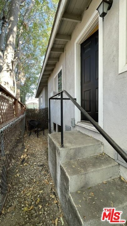 Building Photo - 4110 Ocean View Blvd