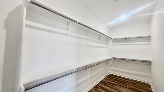 Building Photo - 458 W Taverner Xing