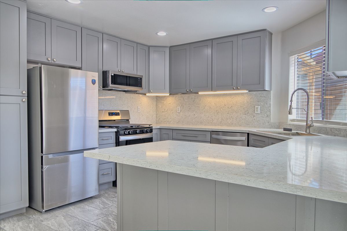 Building Photo - 73969 Olive Ct