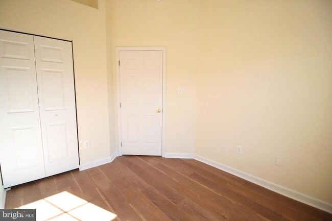 Building Photo - 4158 Brown Bark Cir