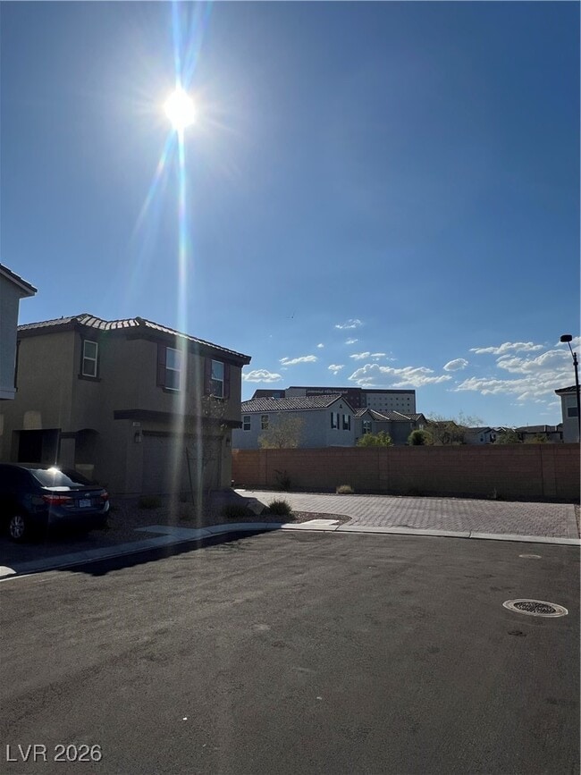 Building Photo - 6869 Calvitero St