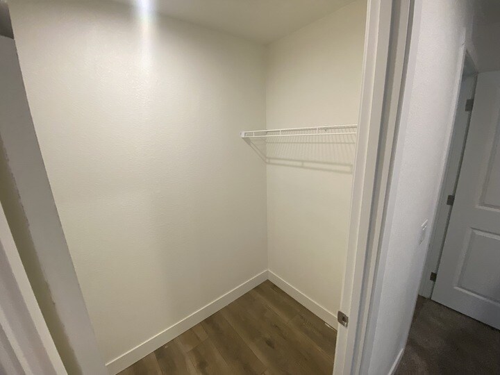 Building Photo - 2060 N Center St