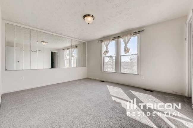 Building Photo - 7913 Jody Knoll Rd