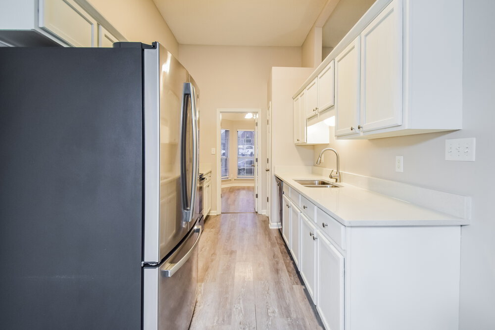 Building Photo - 10283 Green Moss Dr N