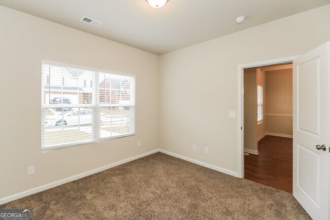 Building Photo - 228 Addy Ln