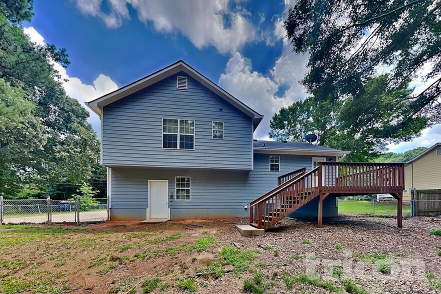 Building Photo - 48 Halehaven Drive Douglasville GA