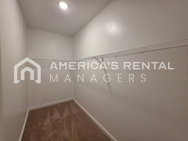 Building Photo - DEPOSIT PENDING!!! - Four Bedroom, Modern Home for Rent in Eastaboga - Available NOW!