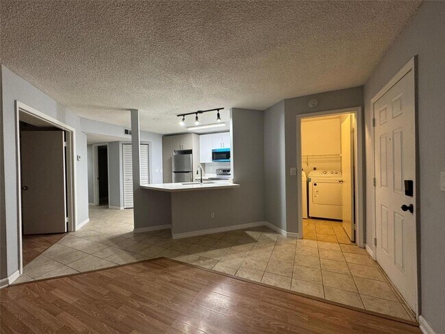 Building Photo - 4025 W McNab Rd