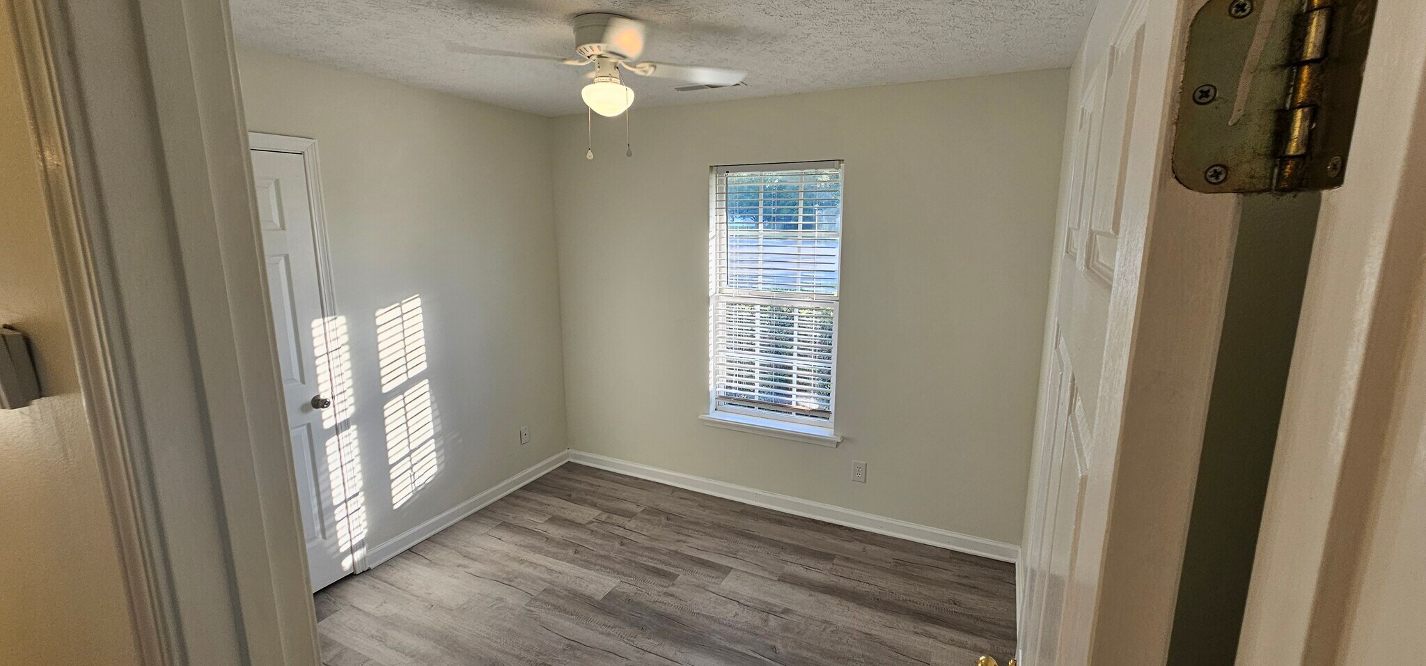 Building Photo - 757 Jennings Ct
