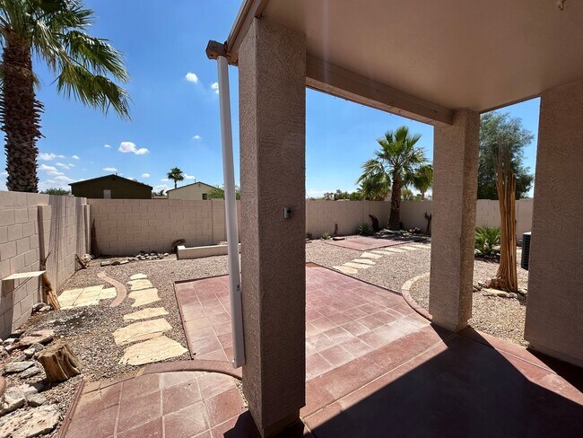 Building Photo - Spacious 3-Bedroom Home in Sought-After Jo...
