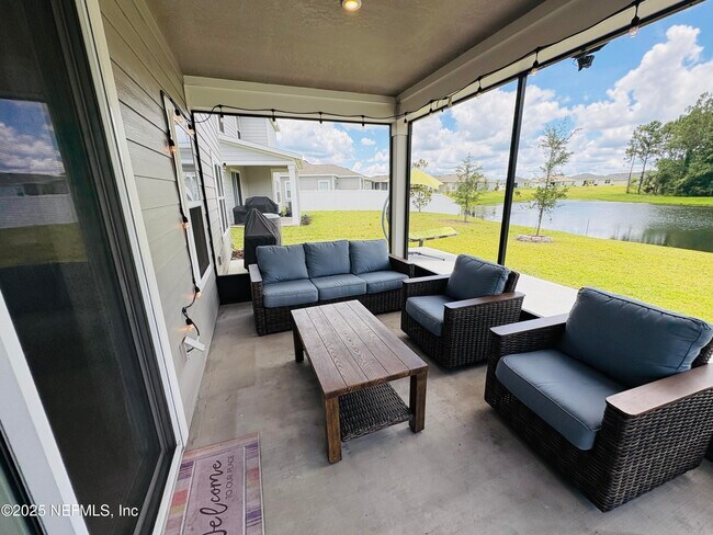 Building Photo - 11303 Streamsong Dr