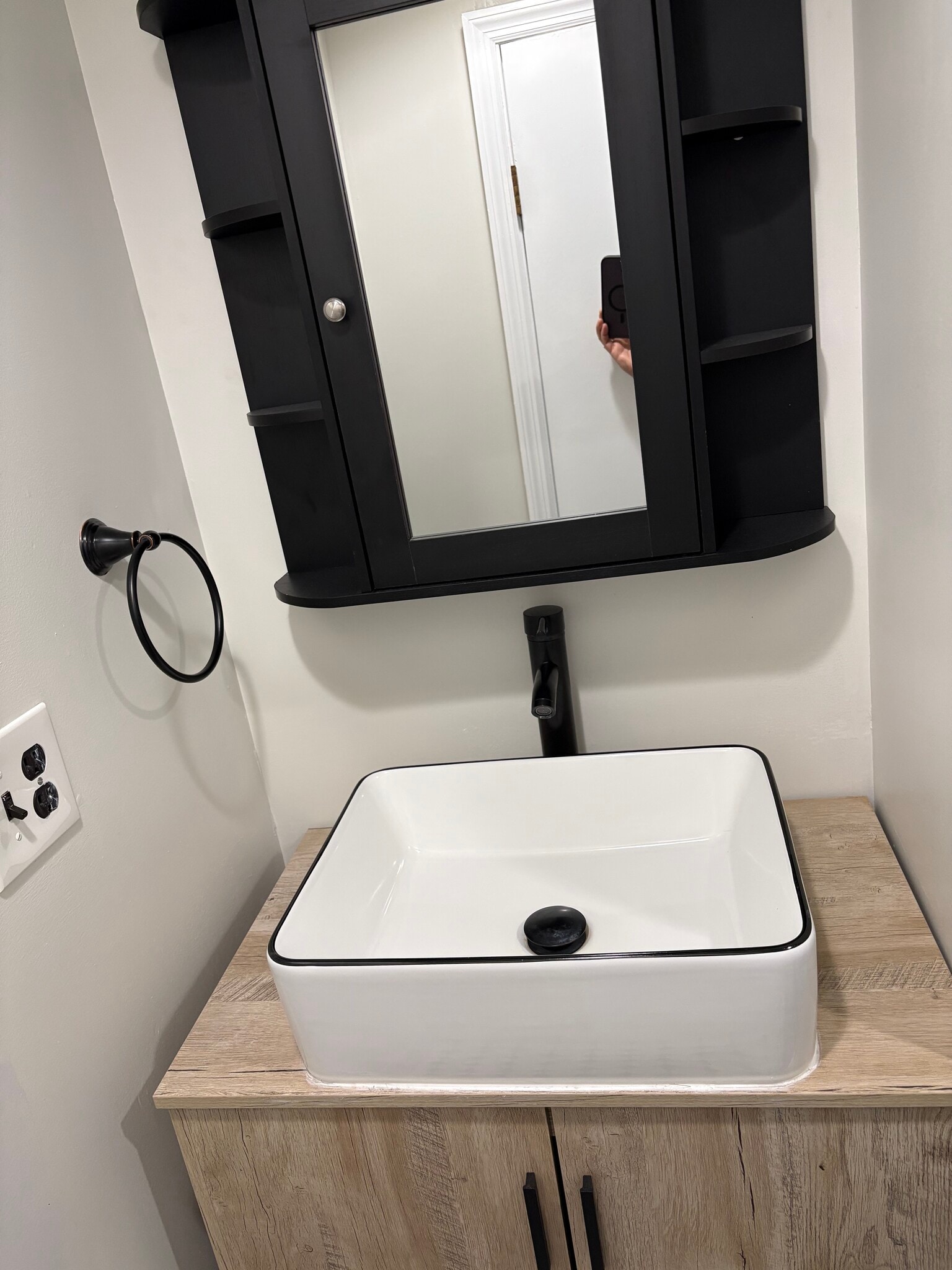 Bathroom - 108 Ward St