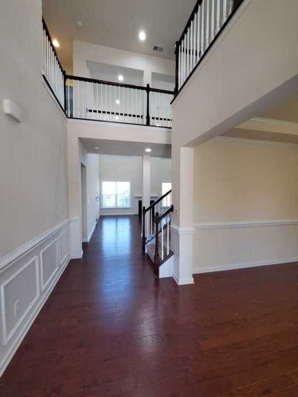 Building Photo - 1007 Anatrella Ln NW