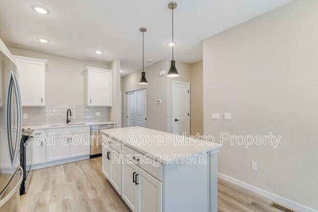 Building Photo - 15312 W 69th Dr