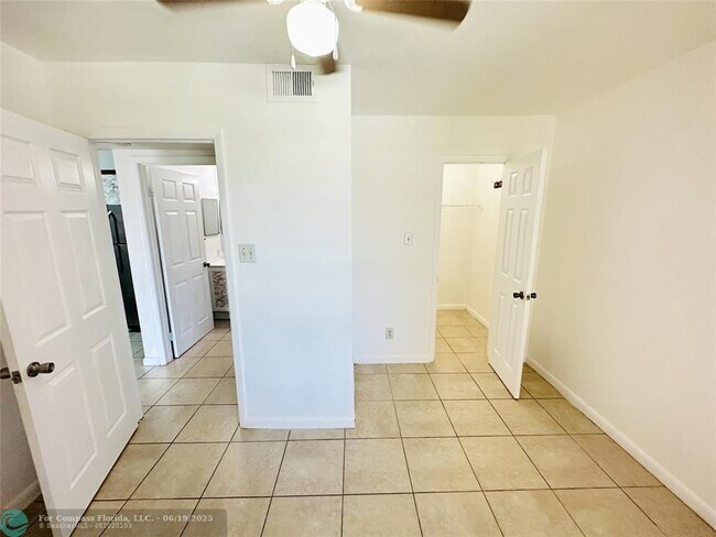 Building Photo - 15290 SW 106th Ln