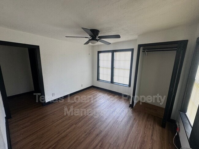 Building Photo - 1504 Luzon St