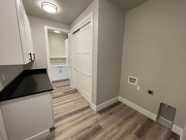 Building Photo - Newer Rathdrum Rancher