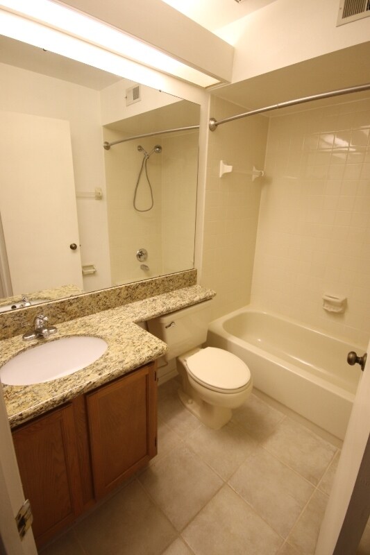 Building Photo - 11355 Stratton Park Dr
