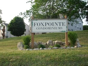 Building Photo - Condominium in FoxPointe