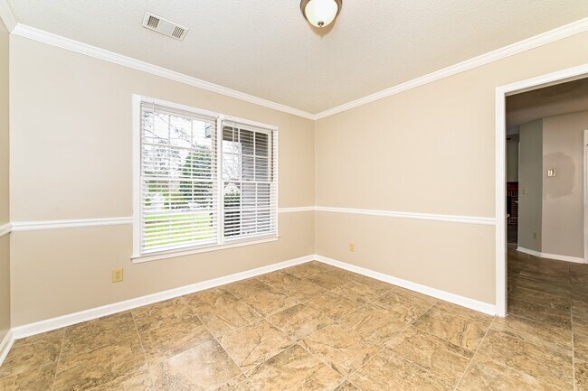 Building Photo - 3307 Poplar Ridge Dr