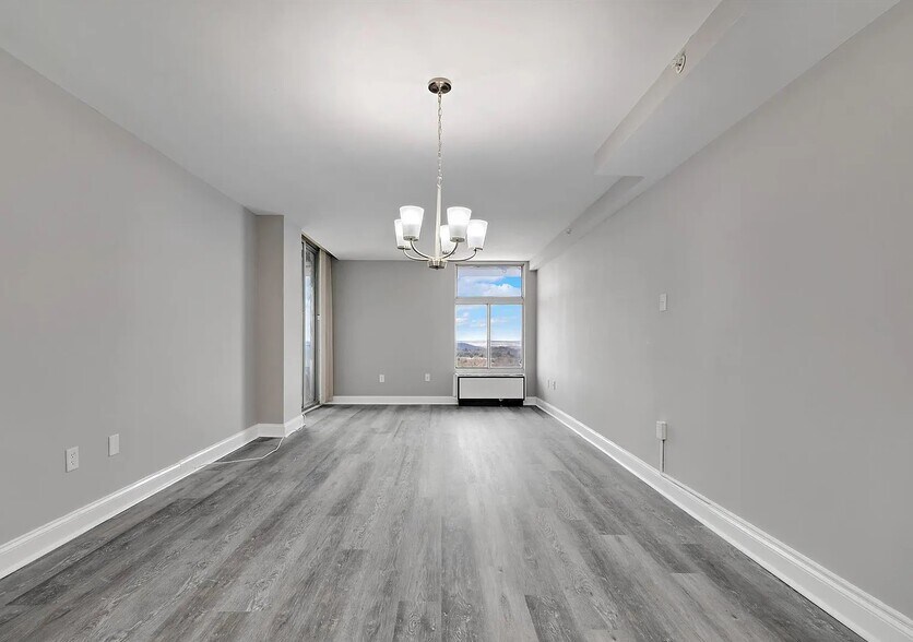 Building Photo - 28 Allegheny Ave