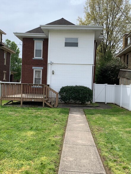 Rear deck and yard. - 2922 Merrill Ave