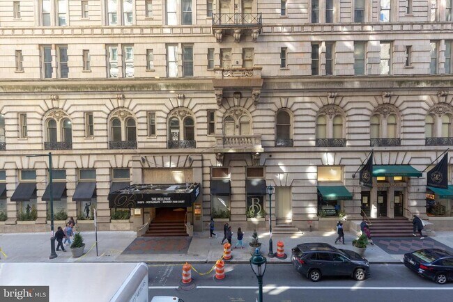 Building Photo - 1411 Walnut St