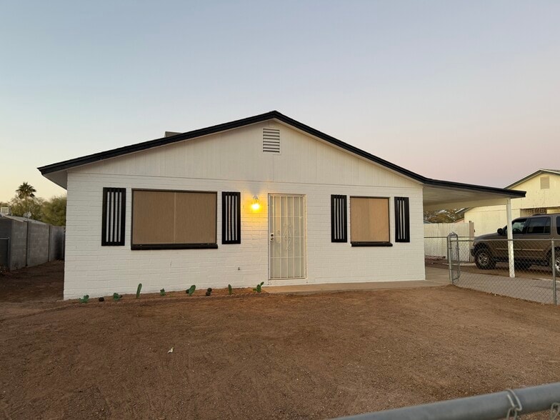 Beautifull!!! - 126 W Barrus Pl