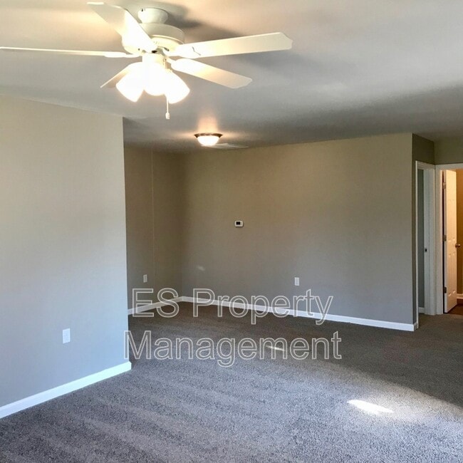 Building Photo - 5412 Pommel Ct