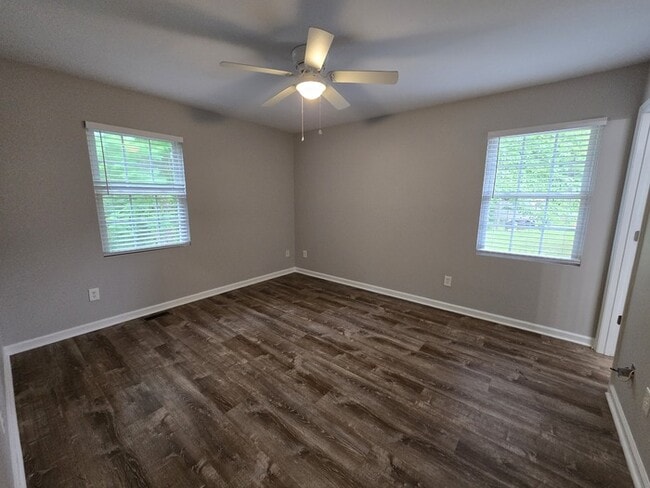 Building Photo - !!!!300 Off Rent!!! Updated 3BR 2BA Home w/ Central A/C • Wood Deck in Durham