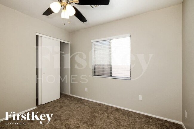Building Photo - 13006 W Redfield Rd