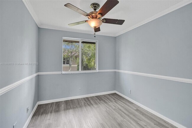 Building Photo - 3128 Coral Ridge Dr