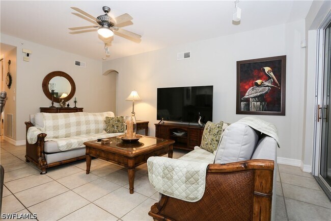 Building Photo - 1710 Tarpon Bay Dr S