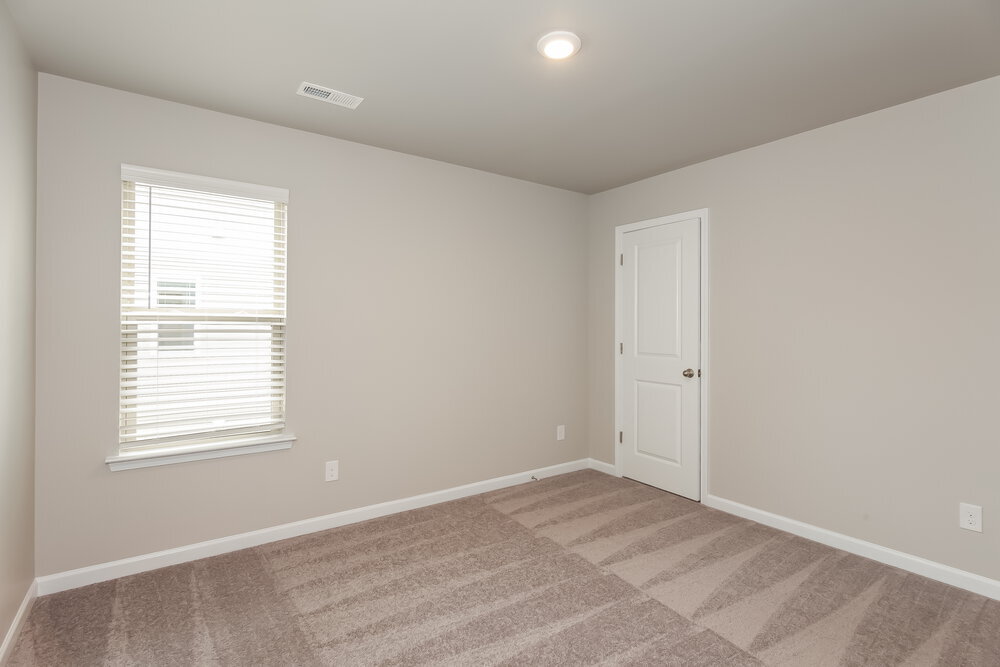 Building Photo - 208 Neal Dr