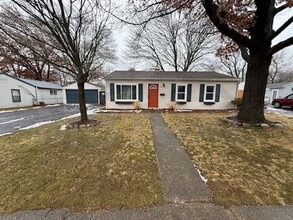 Building Photo - 6412 Marcy St