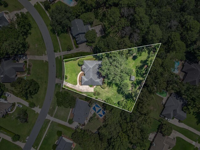 Building Photo - 6326 Glasgow Dr