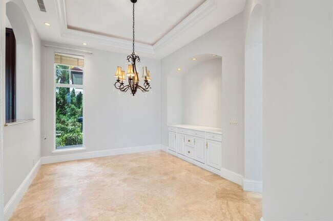 Building Photo - 501 Golden Harbour Dr