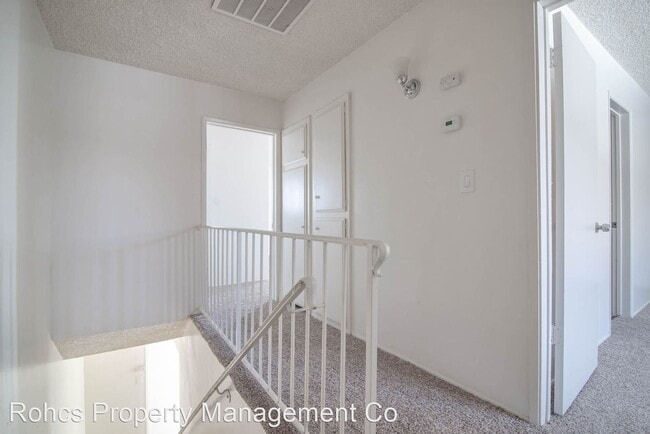 Building Photo - 3600-3610 Dana St