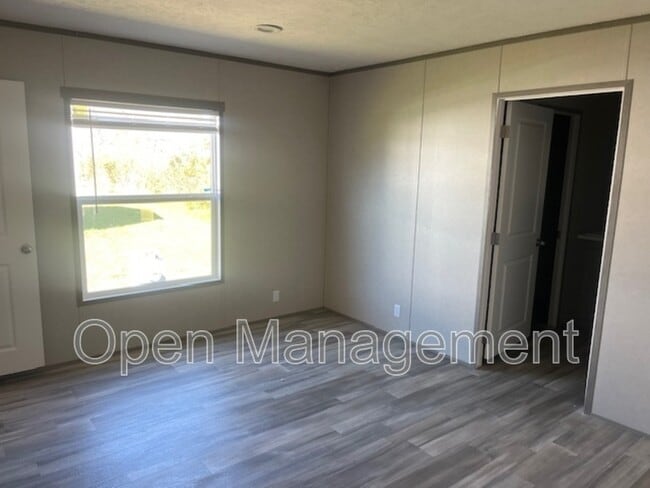 Building Photo - 17481 Orange Grove Rd