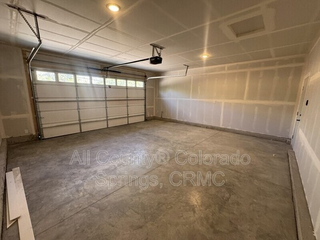 Building Photo - 2512 W Bijou St