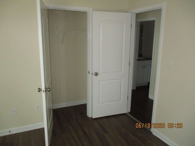 Building Photo - 3907 Ipswitch Ln