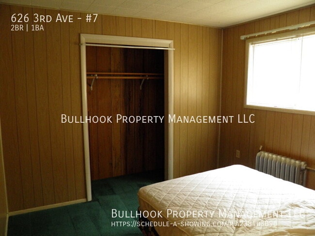 Building Photo - 626 3rd Ave