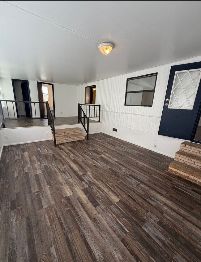 Building Photo - 54 Sunset Cir